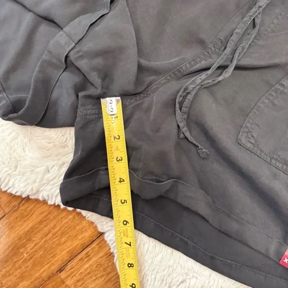GAP tencel shorts women’s xl NWT black - Picture 8 of 10